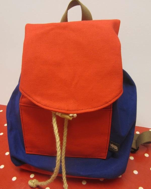 Rat Bag Knapsac size small.